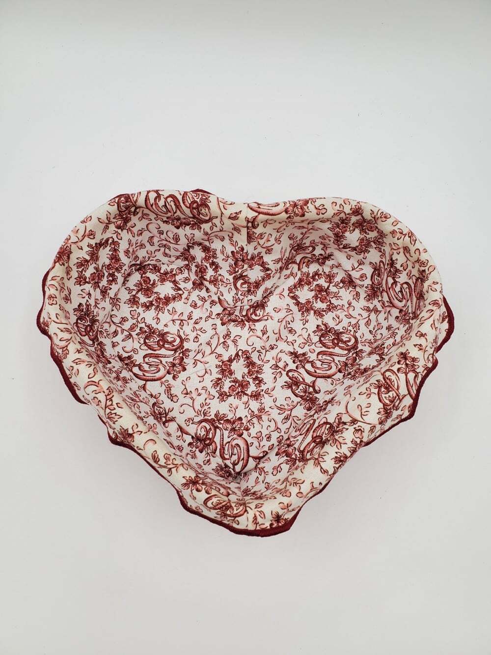 1999 Longaberger Heart Basket with Cloth Liner Signed